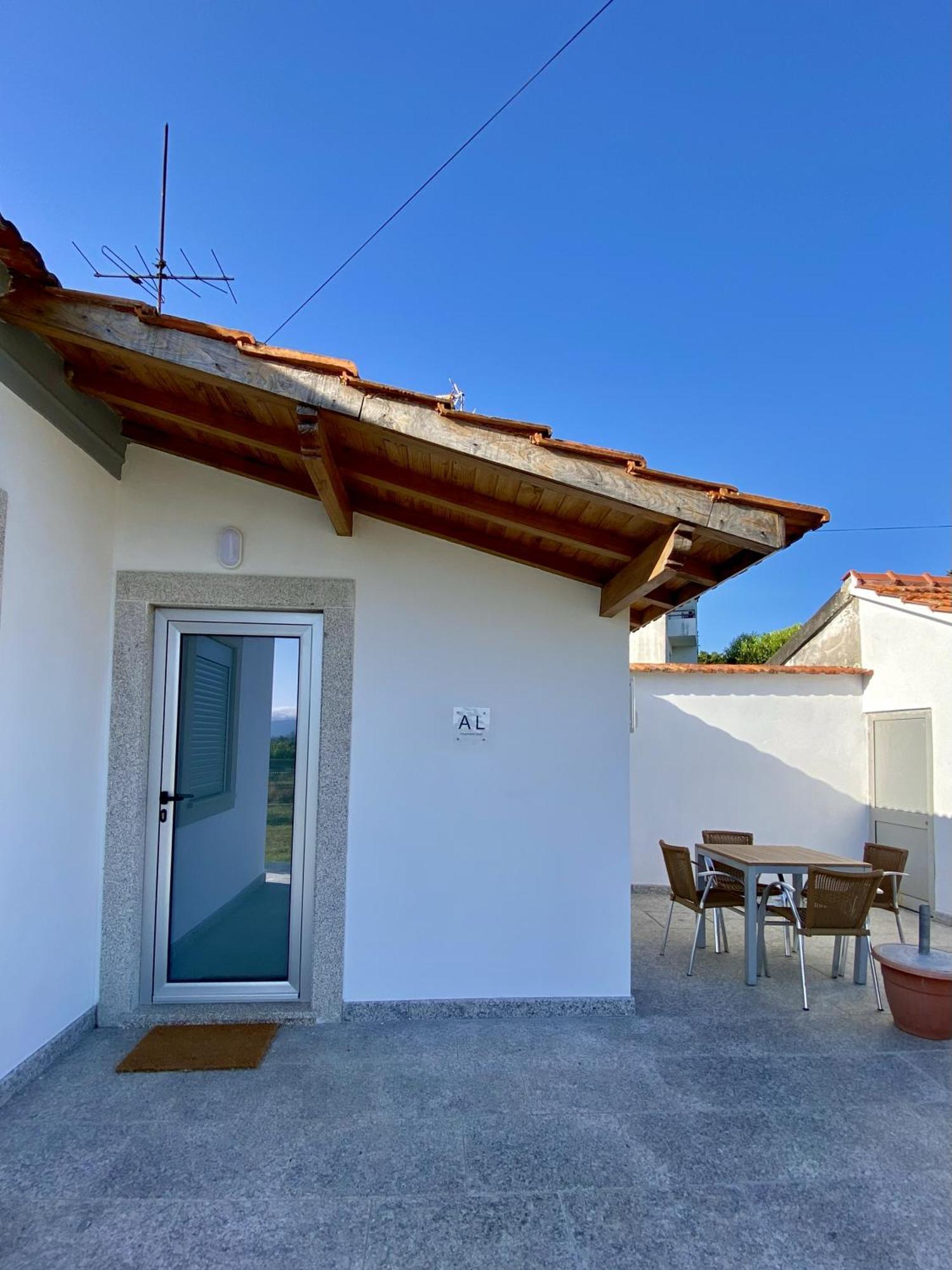 Villa Casinha Dos Carris à Valenca Extérieur photo